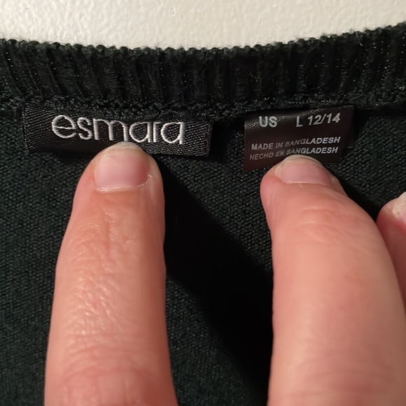 Lightweight sweater with ruffle detail - Picture 4 of 5